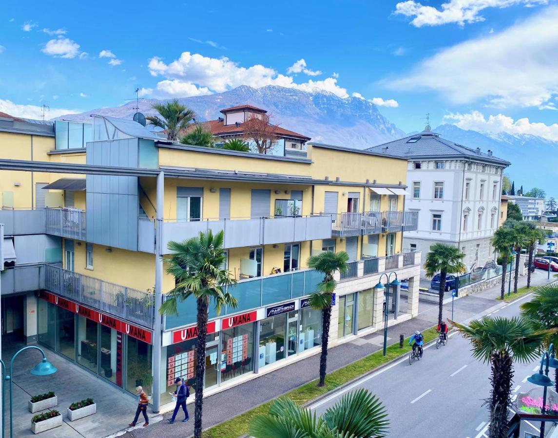 Riva Central Apartment - Free Parking Kültér fotó