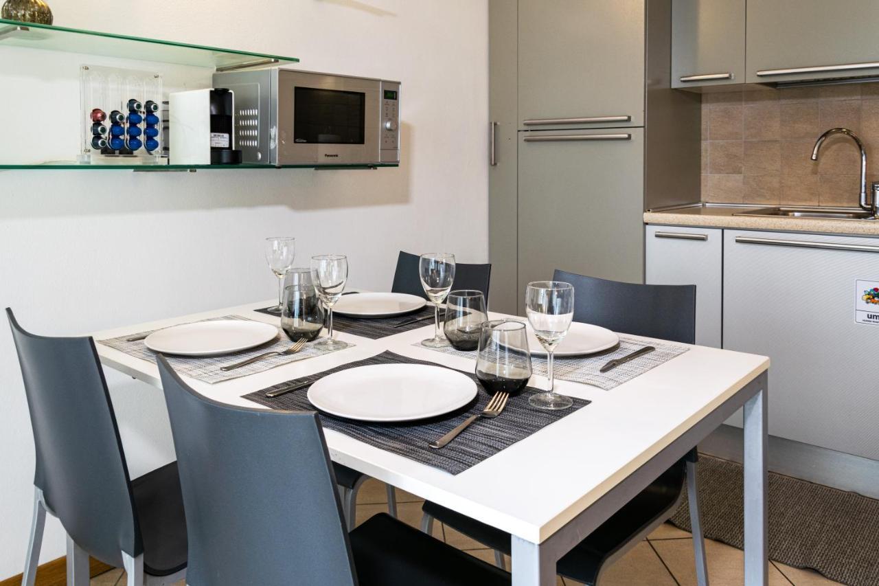 Riva Central Apartment - Free Parking Kültér fotó