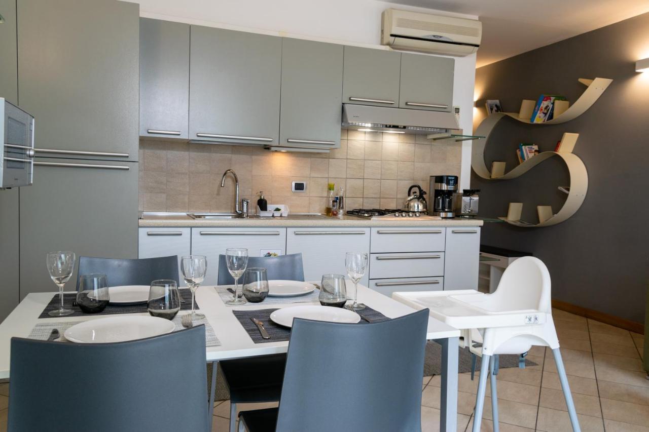 Riva Central Apartment - Free Parking Kültér fotó